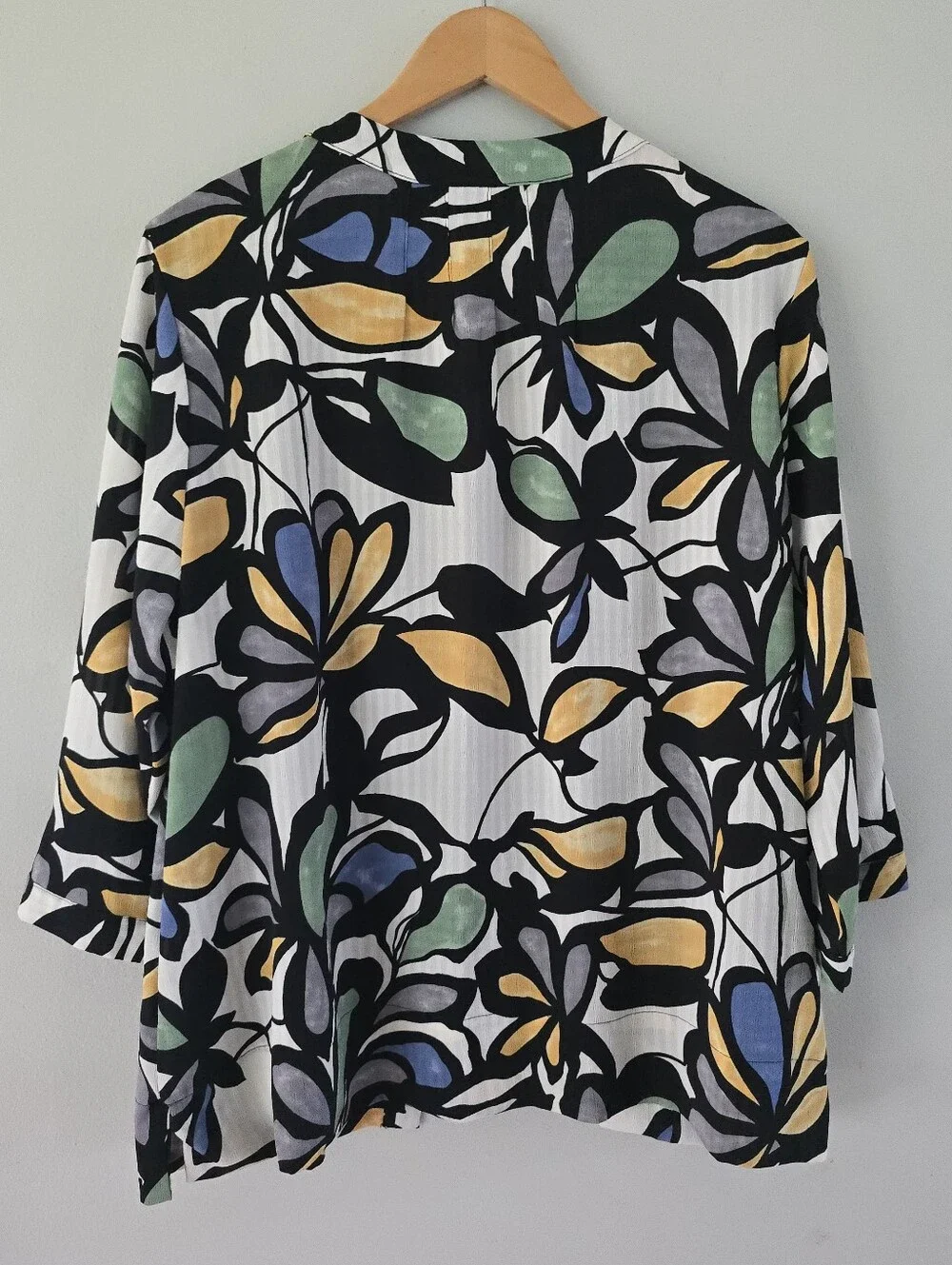 Apparenza Black Multi Floral Print Open Front Tunic
